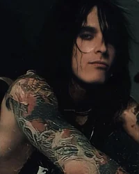 Nikki Sixx