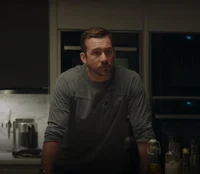 Barry Sloane-Esposo