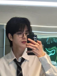 Younghoon 