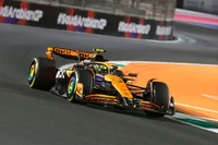 McLaren MCL38