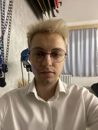 Максим Шабанов