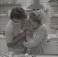 TEEN PARENTS