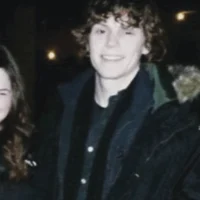 Evan Peters