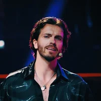 Арсений Попов 