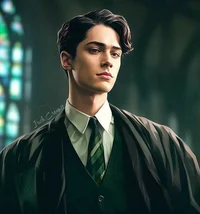 Tom M Riddle
