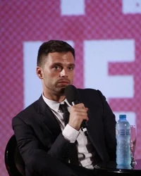 Sebastian stan