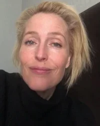 Gillian Anderson 
