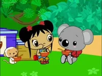 Kai lan eats noodles