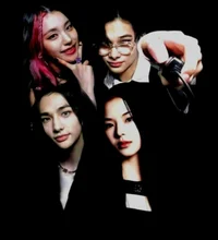 Hwang siblings 