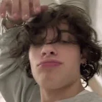 ST - Chris Sturniolo