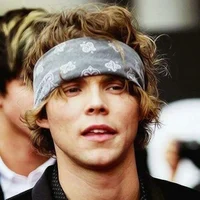 Ashton Irwin