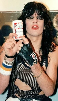 Tommy lee