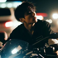 Jungkook- Motorbiker