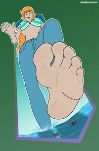 Giantess Nami