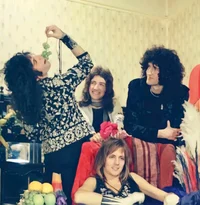Queen Band - Family