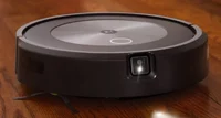 iRobot Roomba J7