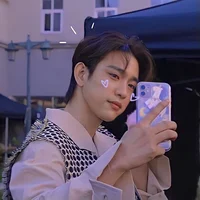 Park Jinyoung 
