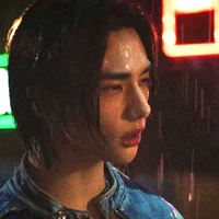 Hwang Hyunjin -bully