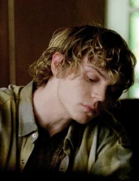 Tate Langdon 
