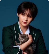 Minho - Human Cat