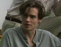 Robert Sean Leonard