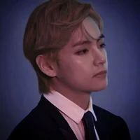 KIM TAEHYUNG 