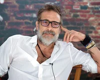 Jeffrey Dean Morgan