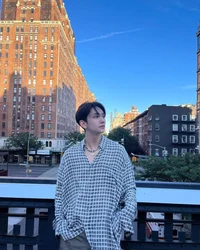Joshua hong