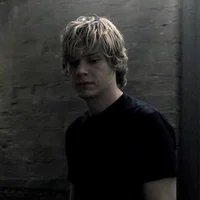 Tate Langdon 