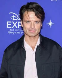 Sebastian Stan 