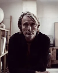 Mads Mikkelsen 