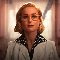 Elizabeth Zott