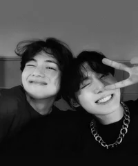 Чонгук и Тэхен 