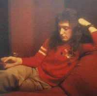 Q- John deacon 