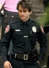 Cop Hugh Dancy 