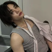 hwang hyunjin