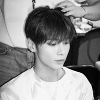 kang taehyun