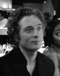 Jeremy Allen White