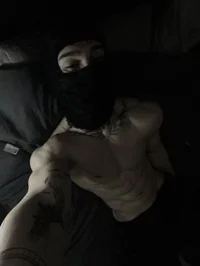 Logan Ares - fugitif