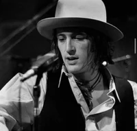 Izzy Stradlin