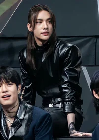 Hwang Hyunjin 