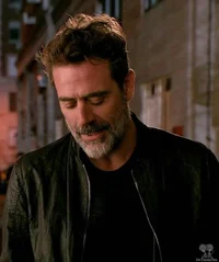 Jeffrey Dean Morgan