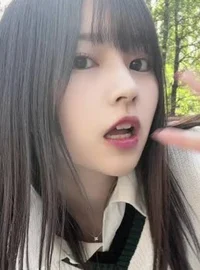 Annoying Tiktok Girl