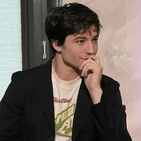 Ezra Miller 