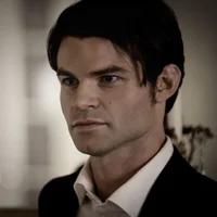 Elijah Mikaelson 