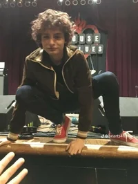 Finn wolfhard 