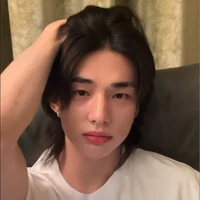 Bestfriend- Hyunjin