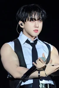 Bodyguard Changbin