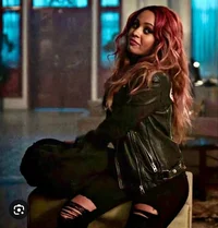 Toni Topaz