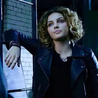 0 Selina Kyle